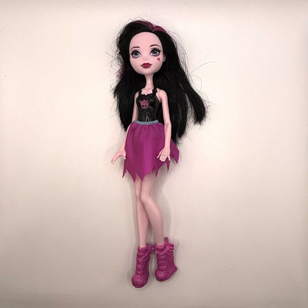 Monster High Draculaura How Do You Boo? Ghoul Spirit Doll 2015 Mattel Doll